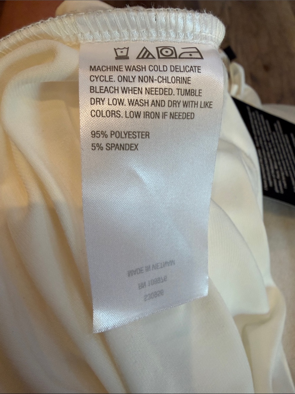 NWT!!!Cream Draped Sleeveless Top - Picture 7 of 7